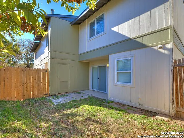 100 Lorenz Rd #1501 — Photo 47