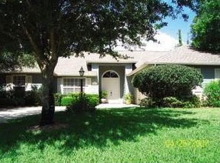 705 35th Ave SW, Vero Beach, FL 32968