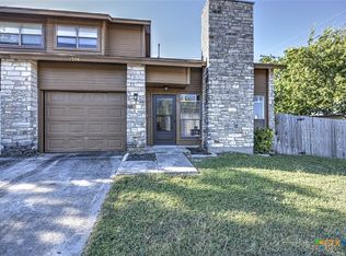 1304 Royal Crest Dr, Killeen, TX 76549