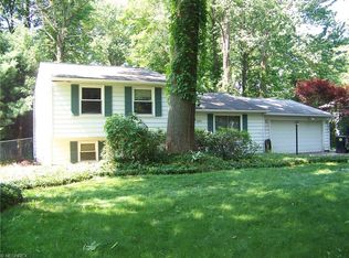 6237 Campbell Dr, Madison, OH 44057