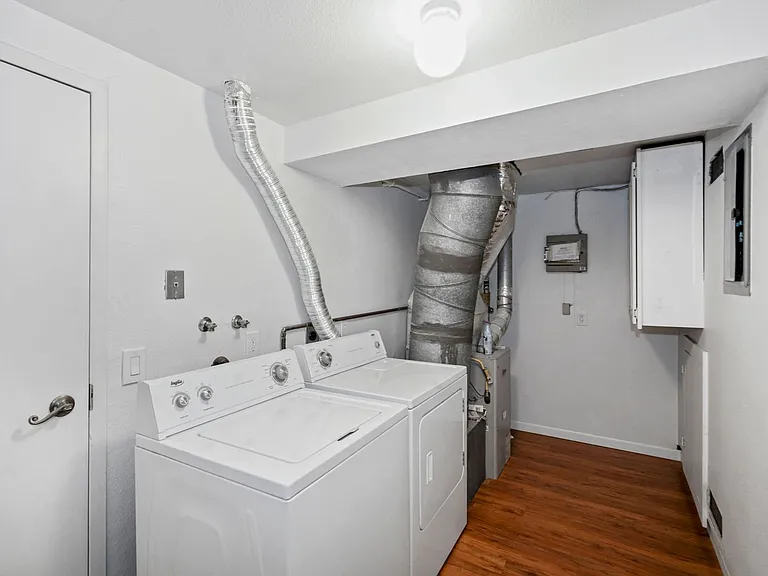 8009 Caminito Gianna — Photo 24