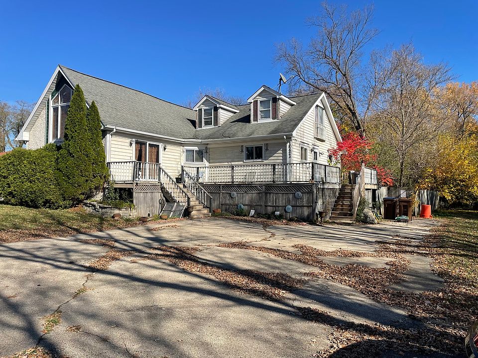 1N423 County Farm Rd, West Chicago, IL 60185 Zillow