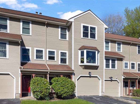 200 Heroux Blvd UNIT 804, Cumberland, RI 02864
