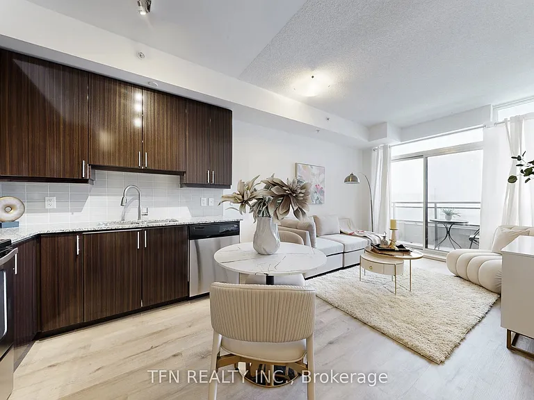 75 N Park Rd S #307 — Photo 11