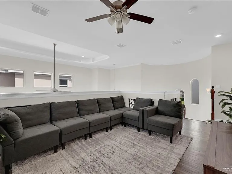 3817 Santa Fe St — Photo 17