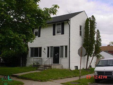 1st image of 16900 Log Cabin St