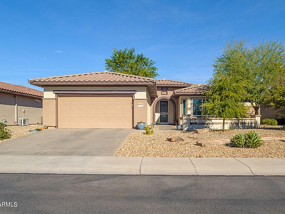 3rd image of 15126 W ROUNDERS Drive