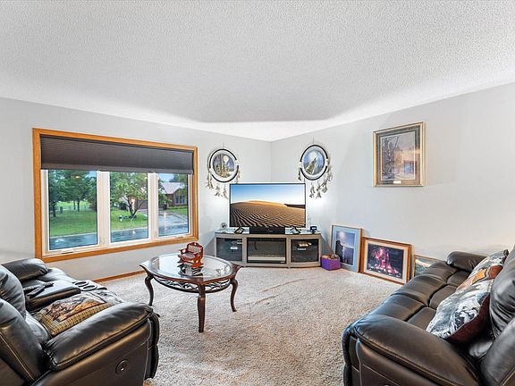 5th image of 2634 136th Ave NW