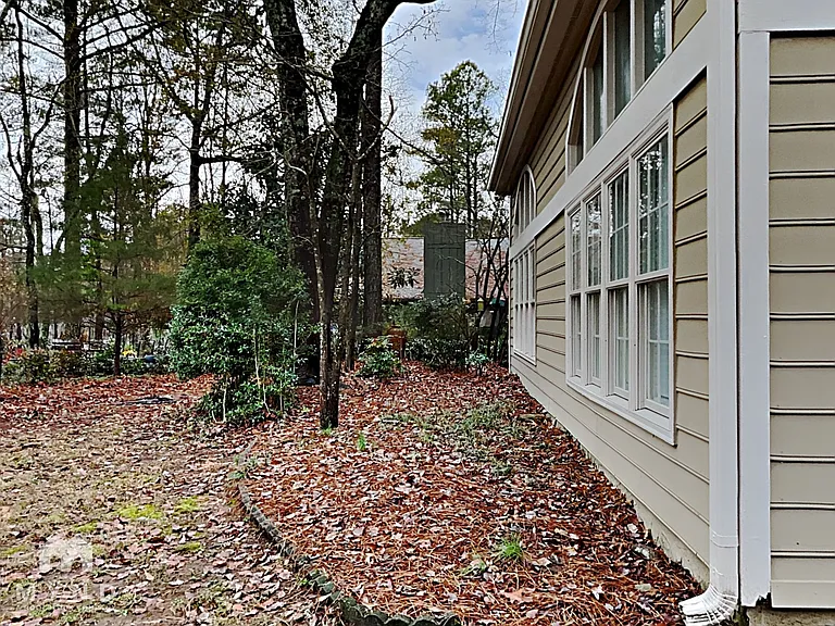 4015 Golfview Dr — Photo 16