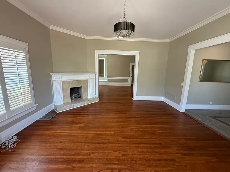 Living Room (17x16) with entry to the right and dining room straight ahead