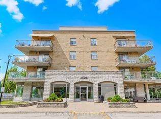 2506 Rutherford Rd #414, Vaughan, ON L4K5N4