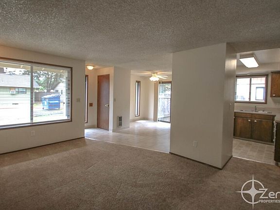 5th image of 2912 NE 86th Ave