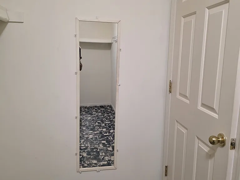 1254 Hartland St — Photo 33