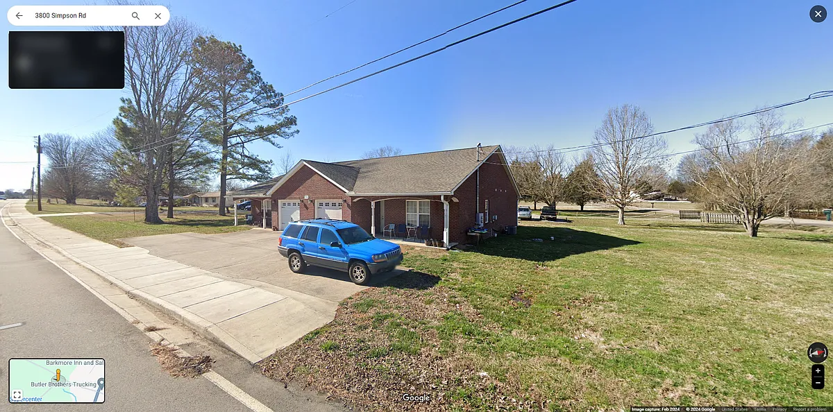 Building Photo - 3880 Simpson Rd E