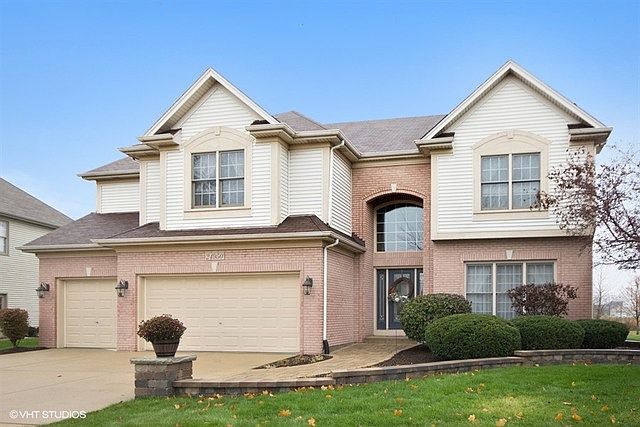 1st image of 24950 Heritage Oaks Dr