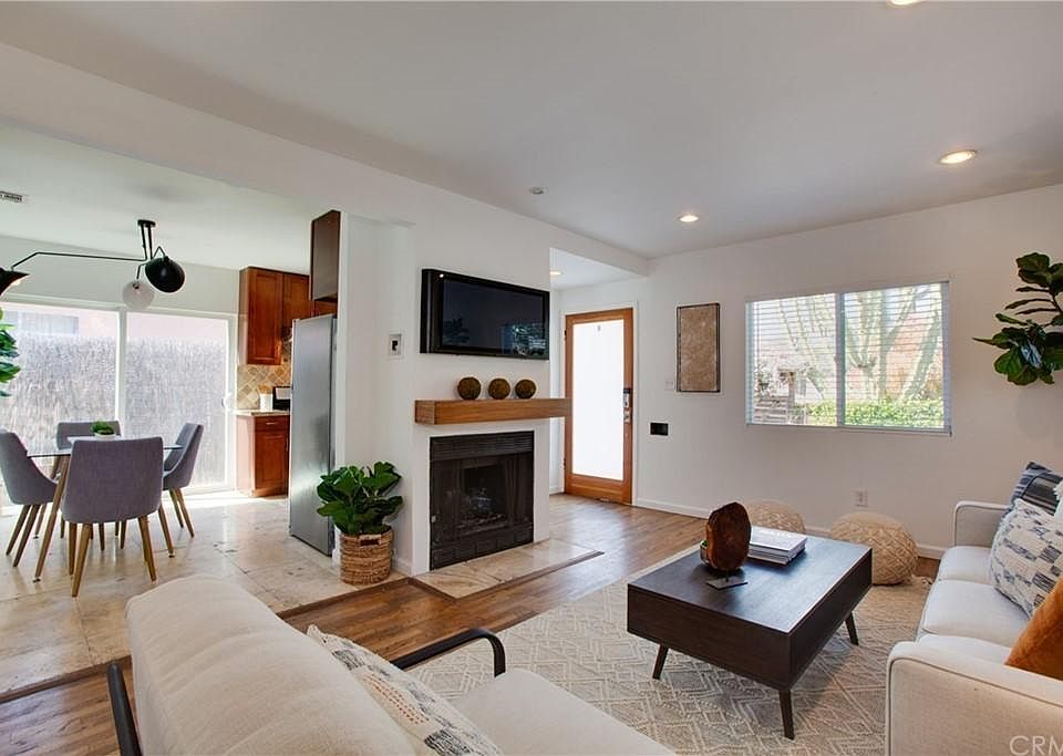 1st image of 2405 Abbot Kinney Blvd #A & B