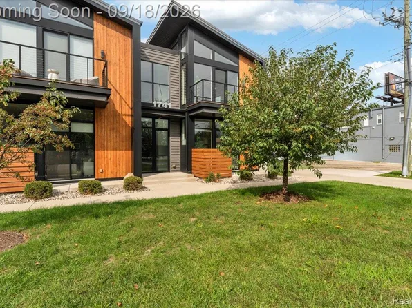 1741 Livernois St Unit 3, Ferndale, MI 48220