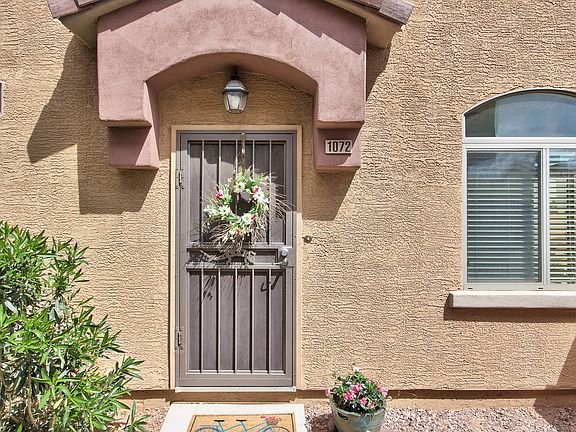 3rd image of 18250 N 32nd St Unit 1072