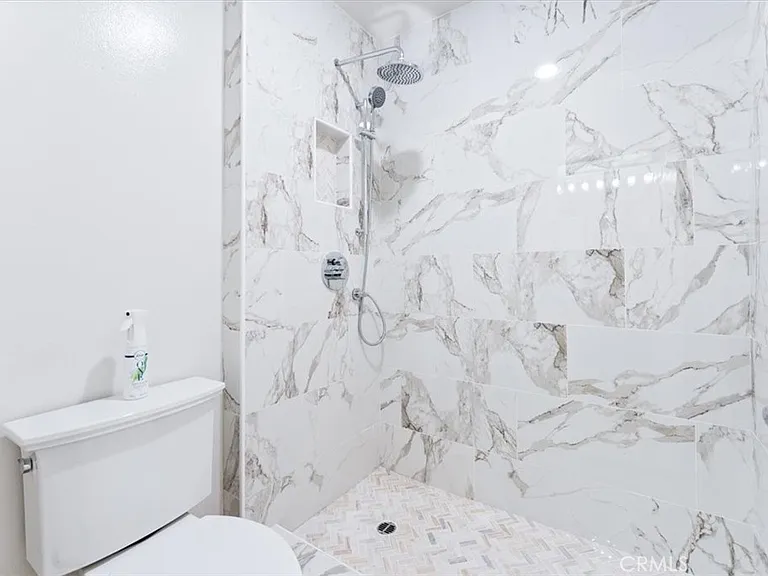 2634 N Waterford St — Photo 13