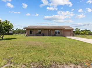 120 Hollys Way, San Marcos, TX 78666