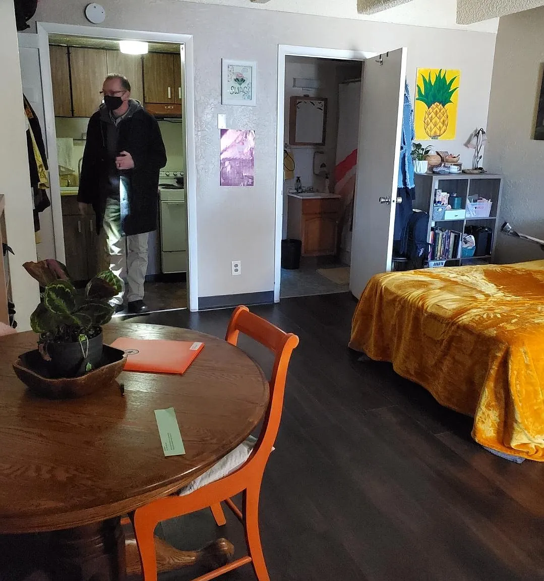 Hotel Froniter — Photo 2