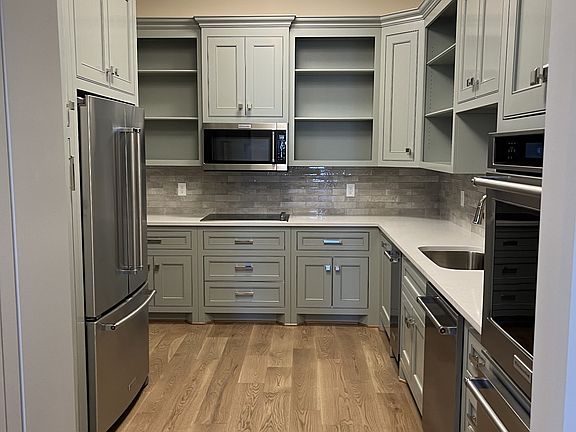 4th image of 510 Park Hill Dr