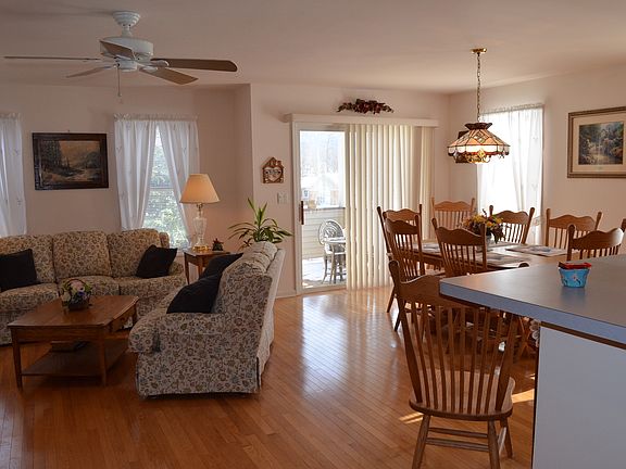 Beautiful Hardwood Flooring!