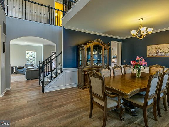 2nd image of 4612 Gates Rd