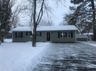 113 Leonard Dr, Syracuse, NY 13209