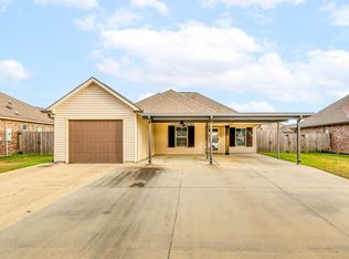 156 Essence Ave, Thibodaux, LA 70301