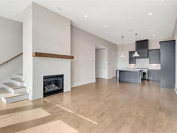 5th image of 170 Rolison Way