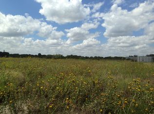 2467 N Bridge St, Brady, TX 76825