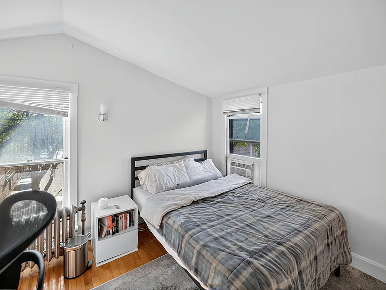 1112 Garnett Pl #1 — Photo 19
