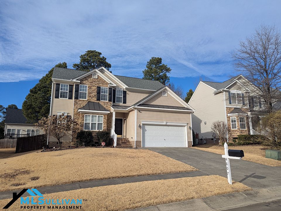 1st image of 4807 Mistletoe Ln #1