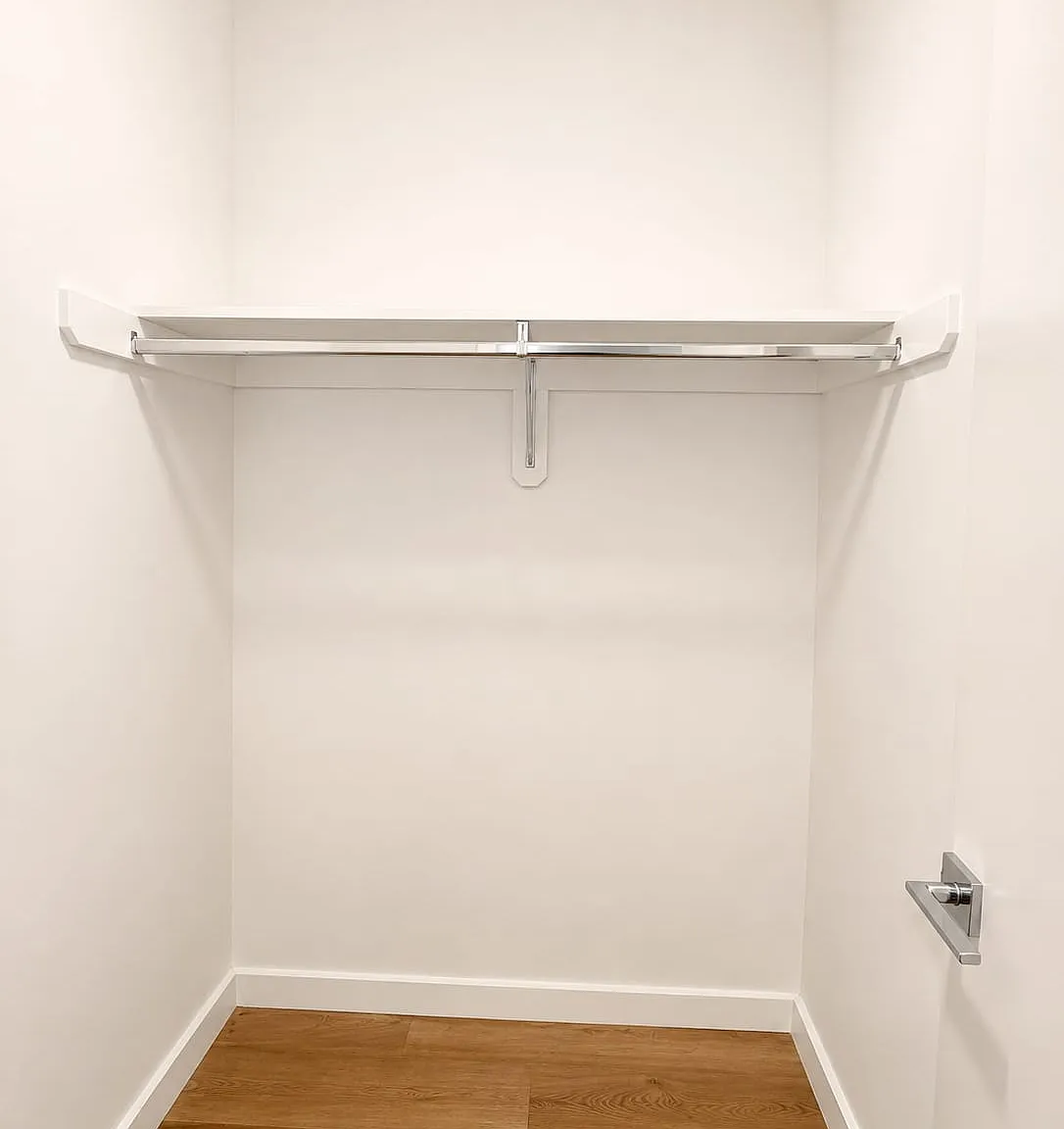 2 bed, 1057 sqft, $2,500 — Photo 2