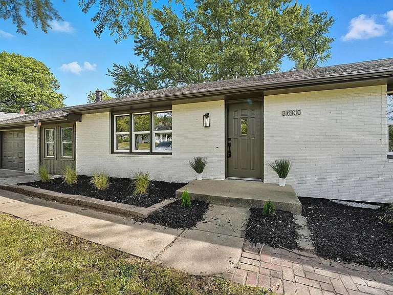 3605 SW Pryor Rd — Photo 16