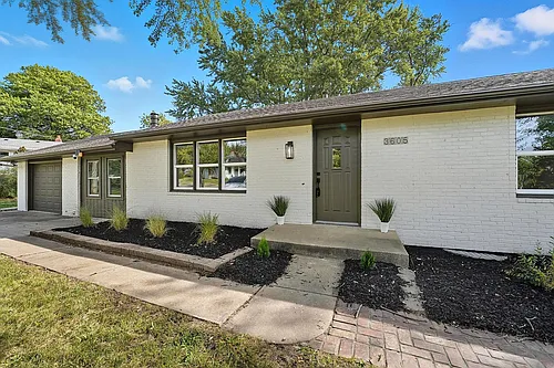 3605 SW Pryor Rd Photo 1