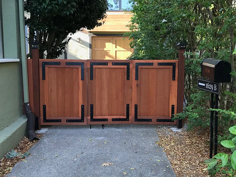 1629 Posen Ave #B — Photo 12