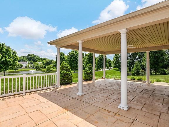 4th image of 18172 Kinder Oak Dr