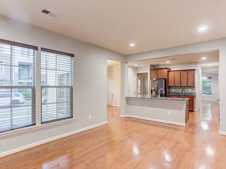 20846 Ashburn Heights Dr — Photo 26