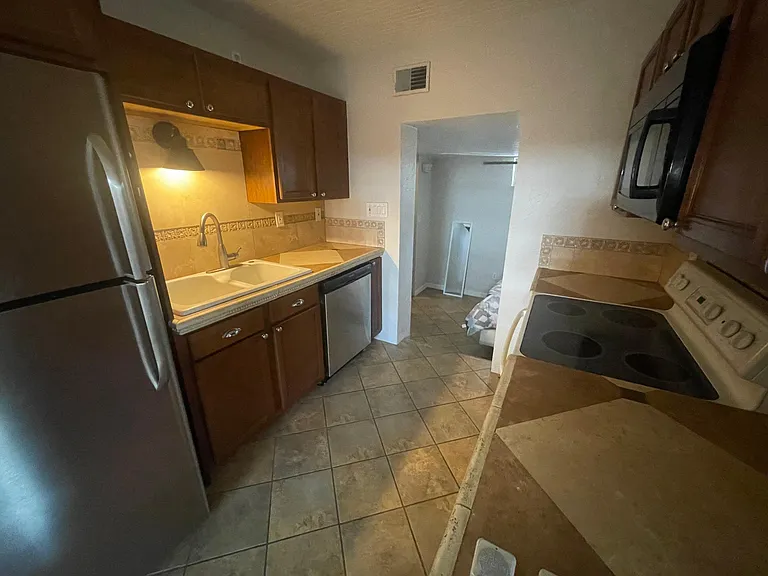 2316 4th Ave N #1/2 — Photo 11