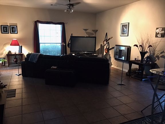 3rd image of 8658 Sunny Oaks