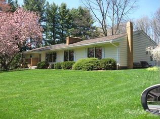 4821 Ranchwood Rd, Akron, OH 44333