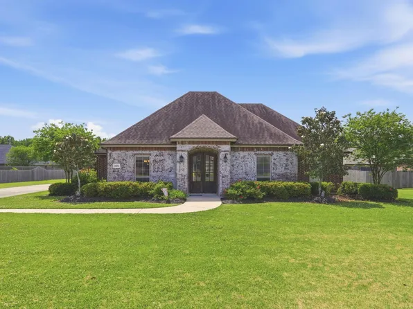 2685 Newberry Station Dr, Lake Charles, LA 70611