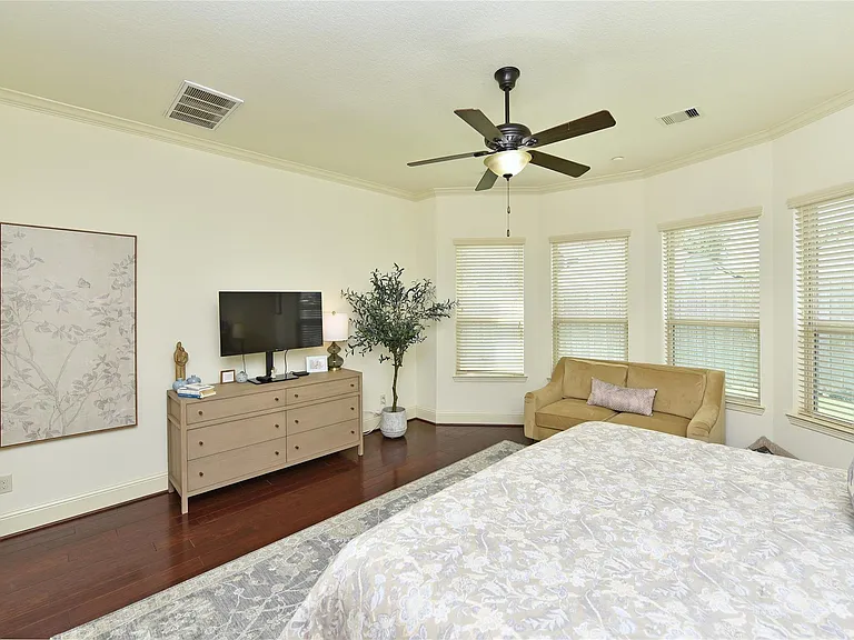 13117 Stoneleigh Terrace Dr — Photo 17
