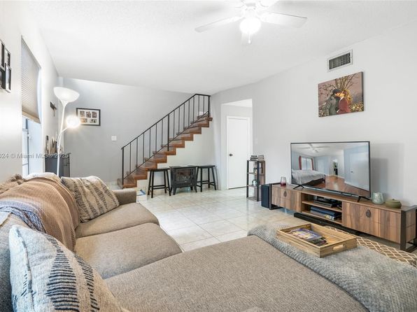 3 Laredo Pl #6-10