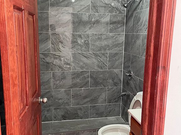 2nd image of 1037 41st St #4