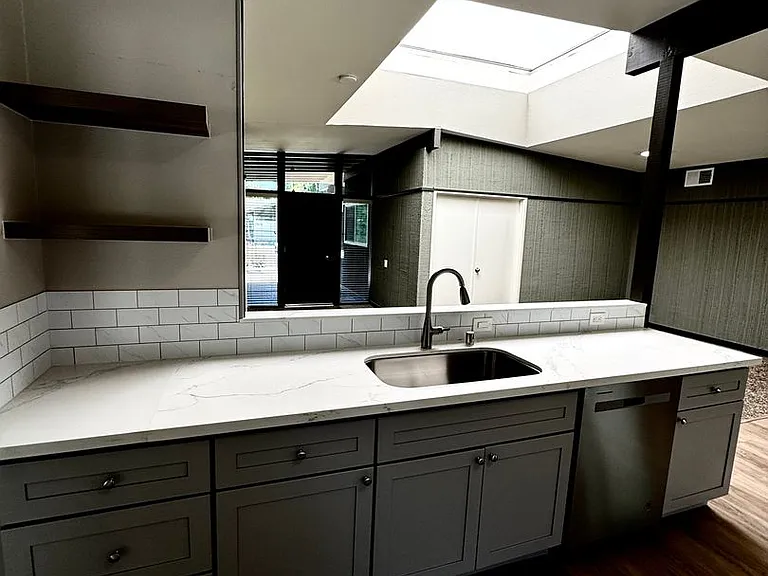 1503 Brown Dr — Photo 15