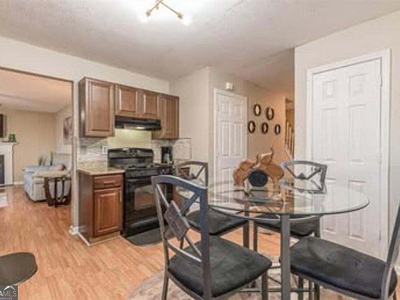 2nd image of 2288 Cypress Point Way