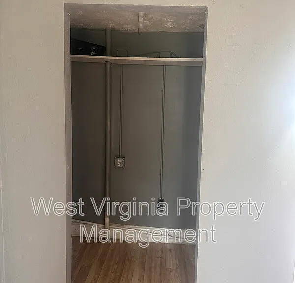 304 N 3rd St #UPPER — Photo 6